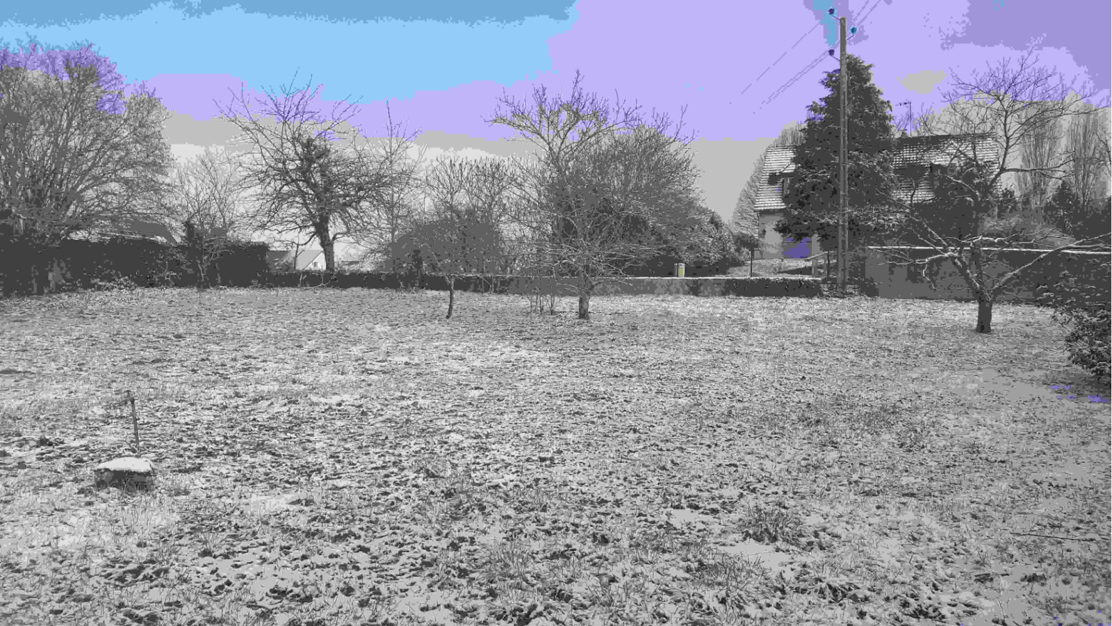 Terrain constructible de 607m2 à Sonzay