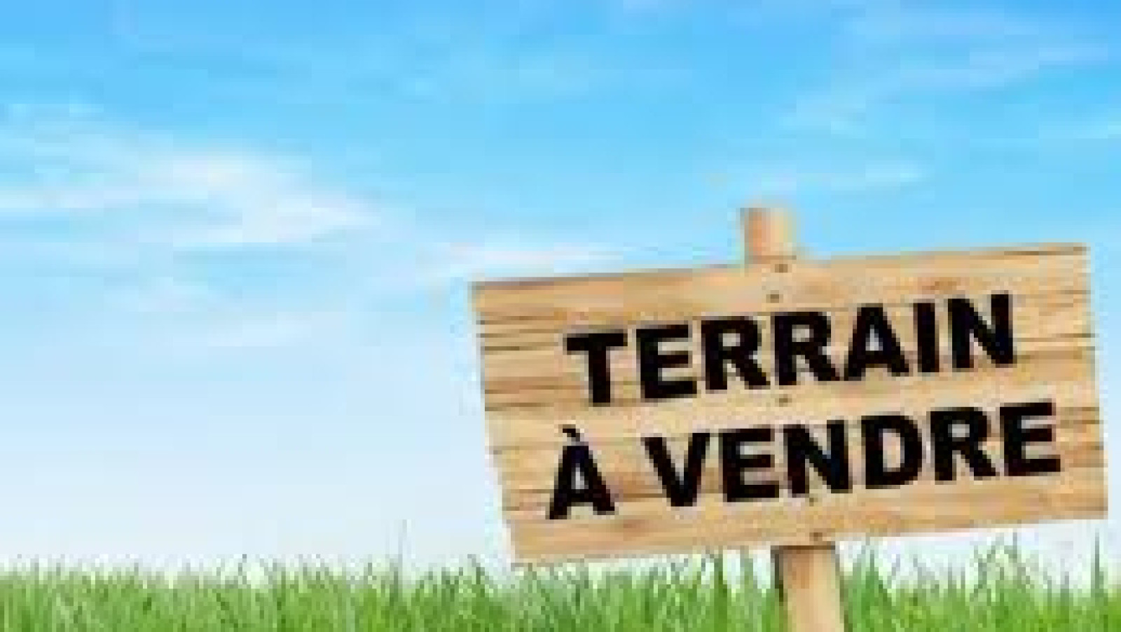 Terrain constructible de 1211m2 à Château-Renault